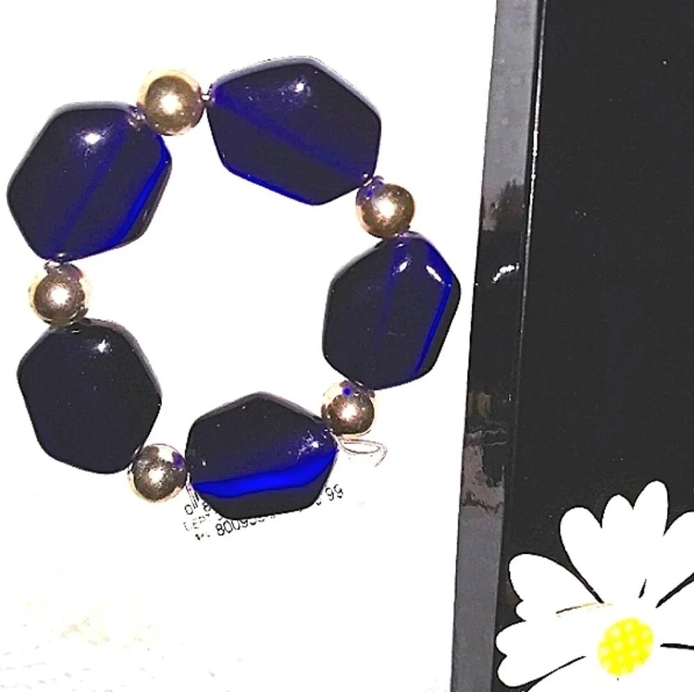 UNIQUE Bracelet Dark Cobalt Blue Stone Beads Silver spacer Beads Handcrafted NEW